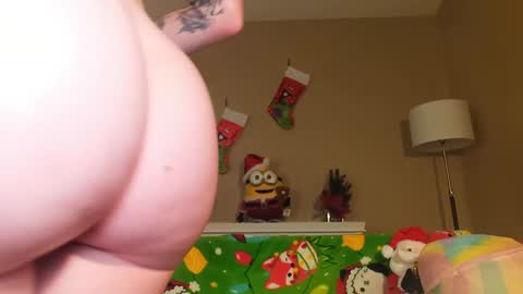 Khloe online show from December 19, 12:24 am