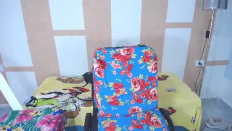 khoraymabitch online show from February 21, 9:00 pm