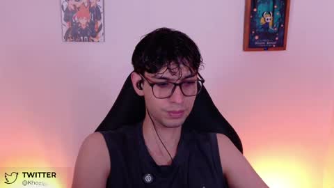 khozler_ online show from April 19, 2:12 am