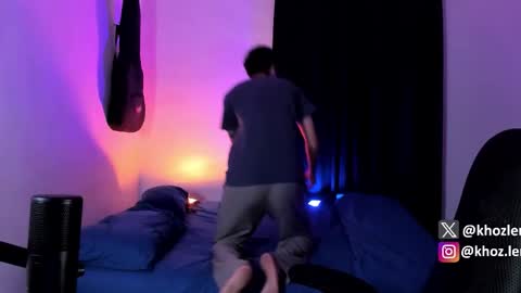 khozler_ online show from November 17, 3:53 am