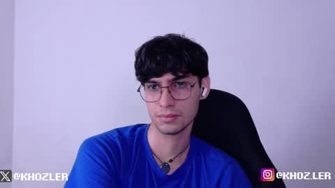 khozler_ online show from February 3, 2:53 am