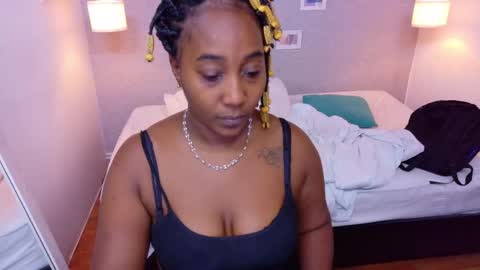 Snapshot of kiara_evanss chatting on September 26, 4:31 am Kiara online show from September 26, 4:31 am