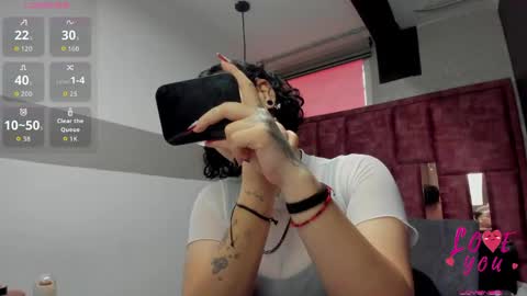 KIARA FOX online show from April 18, 8:53 pm