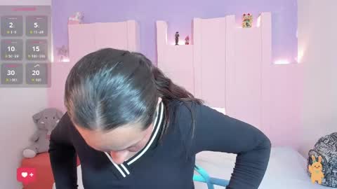 Kiara online show from April 8, 8:45 pm