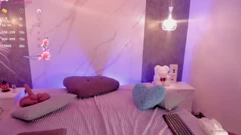 Kim Thompson online show from October 11, 10:46 pm