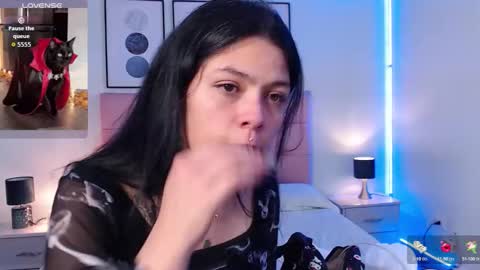 Snapshot of kiki_cams chatting on October 6, 8:48 pm kIKI online show from October 6, 8:48 pm