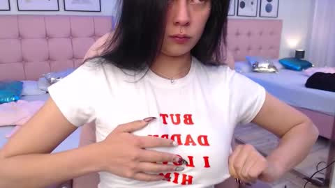 kIKI online show from October 21, 10:02 pm