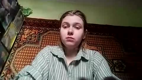 kikibang_ online show from March 28, 11:11 am