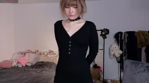 Kiki online show from May 13, 9:52 am