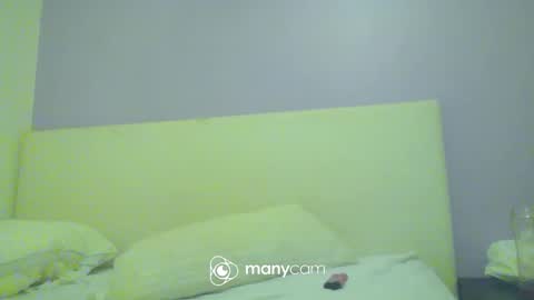 kikimorris online show from January 23, 2:50 pm