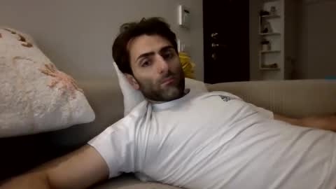 kikkus01 online show from March 30, 8:31 pm