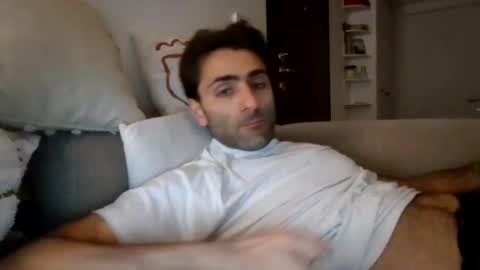 kikkus01 online show from May 18, 8:37 pm