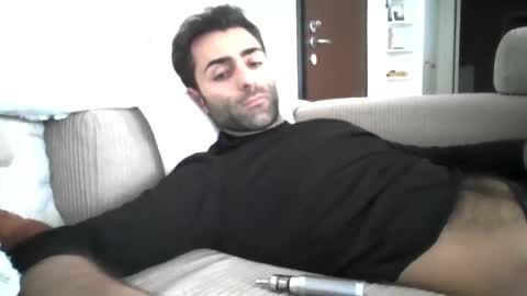 kikkus01 online show from December 15, 1:40 pm