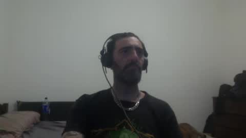 andres online show from November 22, 8:57 am