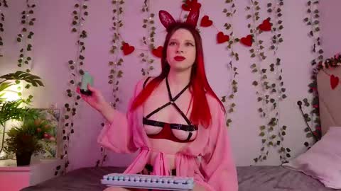 Kim online show from February 13, 10:35 pm