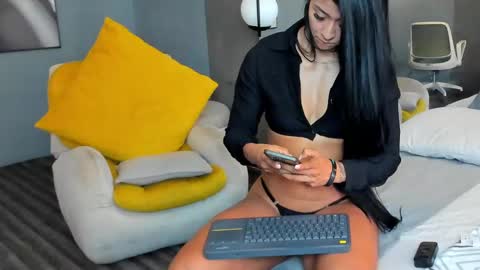 Kim online show from February 26, 4:38 pm