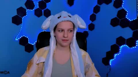 kim_classy online show from January 5, 8:01 pm