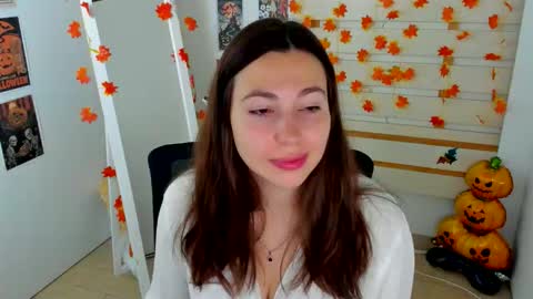 Kim online show from November 12, 7:43 am