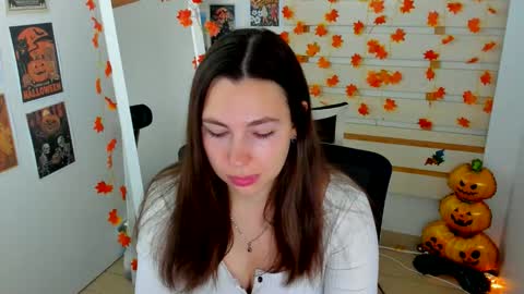 Kim online show from November 13, 1:47 pm