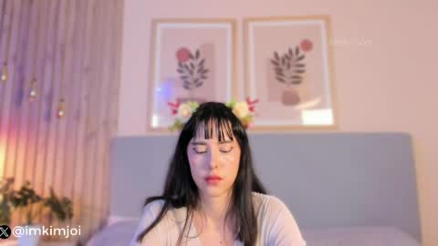 Kim Joi online show from April 1, 1:41 pm