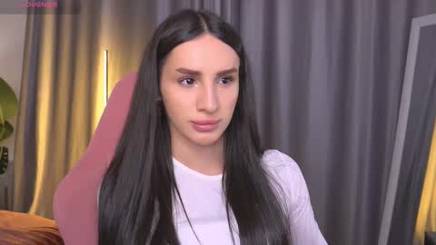 Kim Oberlin online show from November 24, 4:05 pm