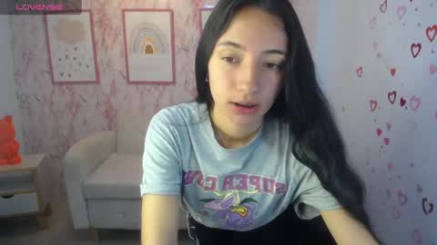 Snapshot of kimberly_thomson_t chatting on September 30, 4:39 pm kimberly online show from September 30, 4:39 pm