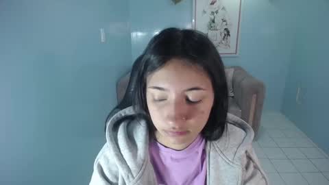 Snapshot of kimberly_thomson_t chatting on January 25, 10:29 am kimberly online show from January 25, 10:29 am