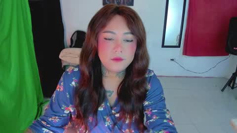 Kimberly Polizzi     online show from December 17, 12:34 am