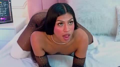Kimberlyn online show from July 3, 8:24 pm