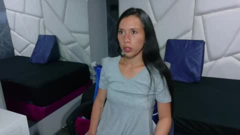 Kimberly online show from January 14, 6:49 pm