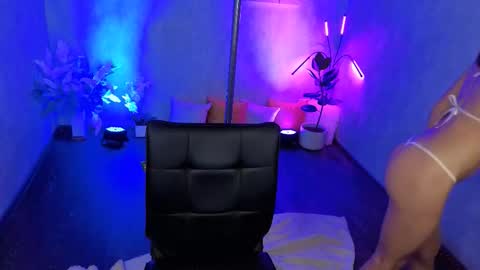 Kimberly online show from November 1, 11:53 am