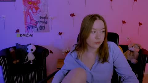 just Kimi  online show from March 28, 10:05 am