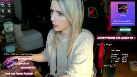 Wolfs Girl online show from March 6, 9:09 pm