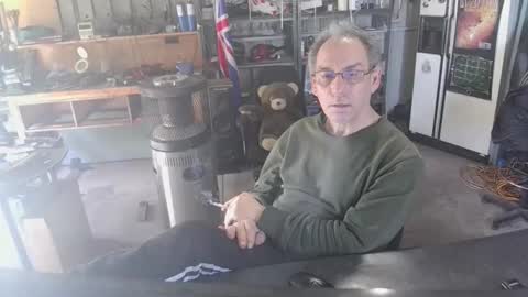 kimintheshed online show from September 14, 4:15 am