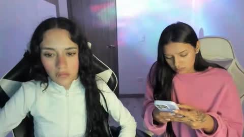 kimmi online show from November 21, 11:25 pm