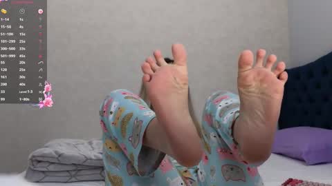 Kimmie online show from February 25, 7:16 pm