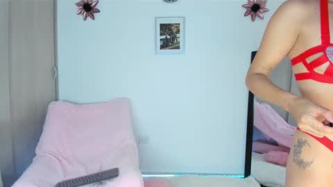 kimmy_montiell online show from January 7, 11:48 am