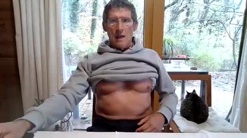 kimonoblues online show from November 25, 10:36 am