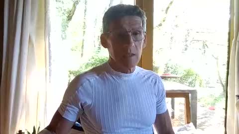 kimonoblues online show from April 15, 8:06 am