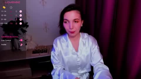 Hazel online show from November 30, 5:20 pm