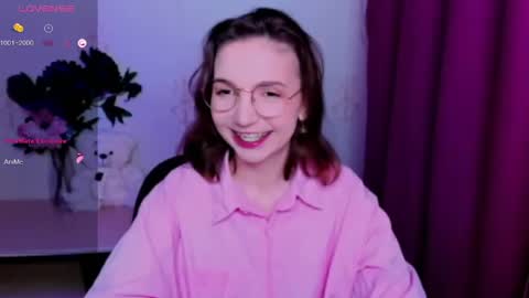 Hazel online show from May 30, 9:24 pm