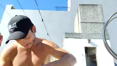 kinftt online show from October 1, 7:02 pm