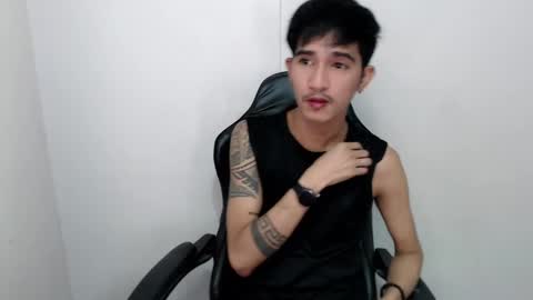 call me master online show from March 11, 11:33 am