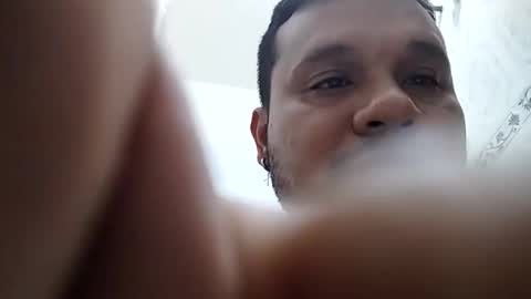 King LEO  online show from March 27, 7:14 am