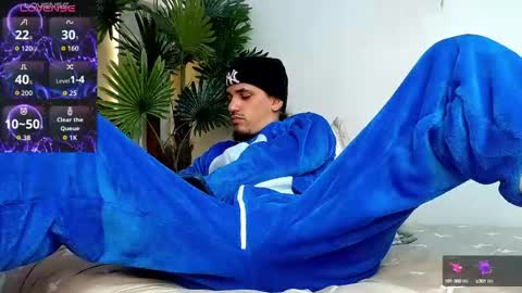 king voy online show from September 9, 8:53 pm