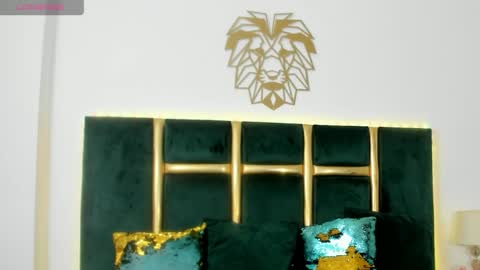 kingg_jay online show from May 9, 12:33 pm