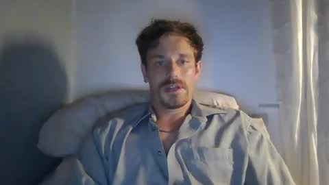 kingharold92 online show from June 30, 9:57 pm
