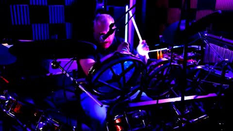 King James VIII online show from February 1, 7:26 am