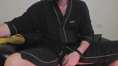 The King online show from February 14, 4:21 pm