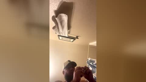 kingraw85x online show from April 1, 1:12 pm